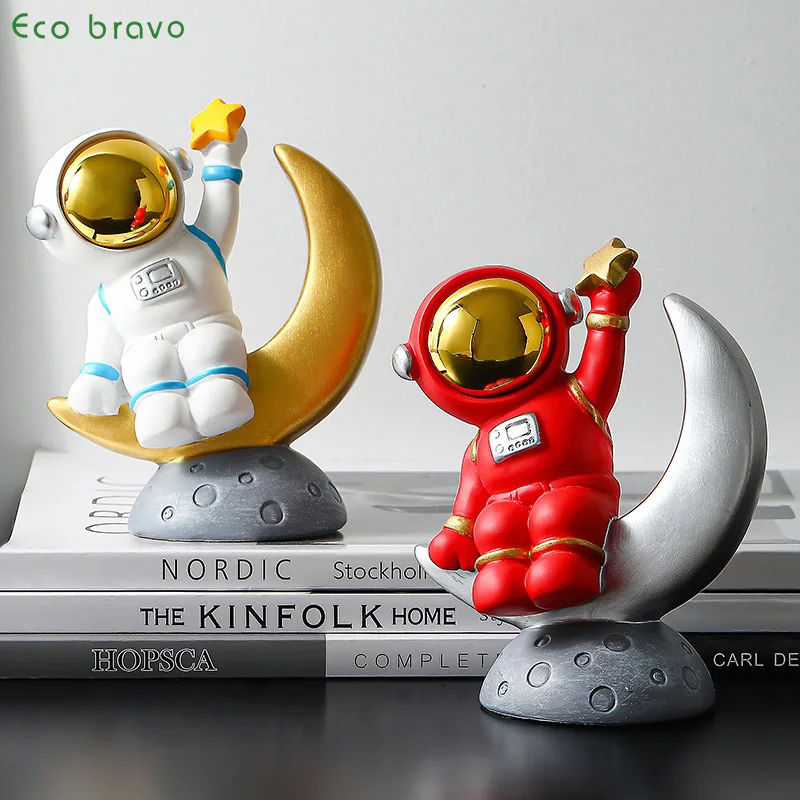 Custom resin home desktop ornament astronaut figurine for living room decor