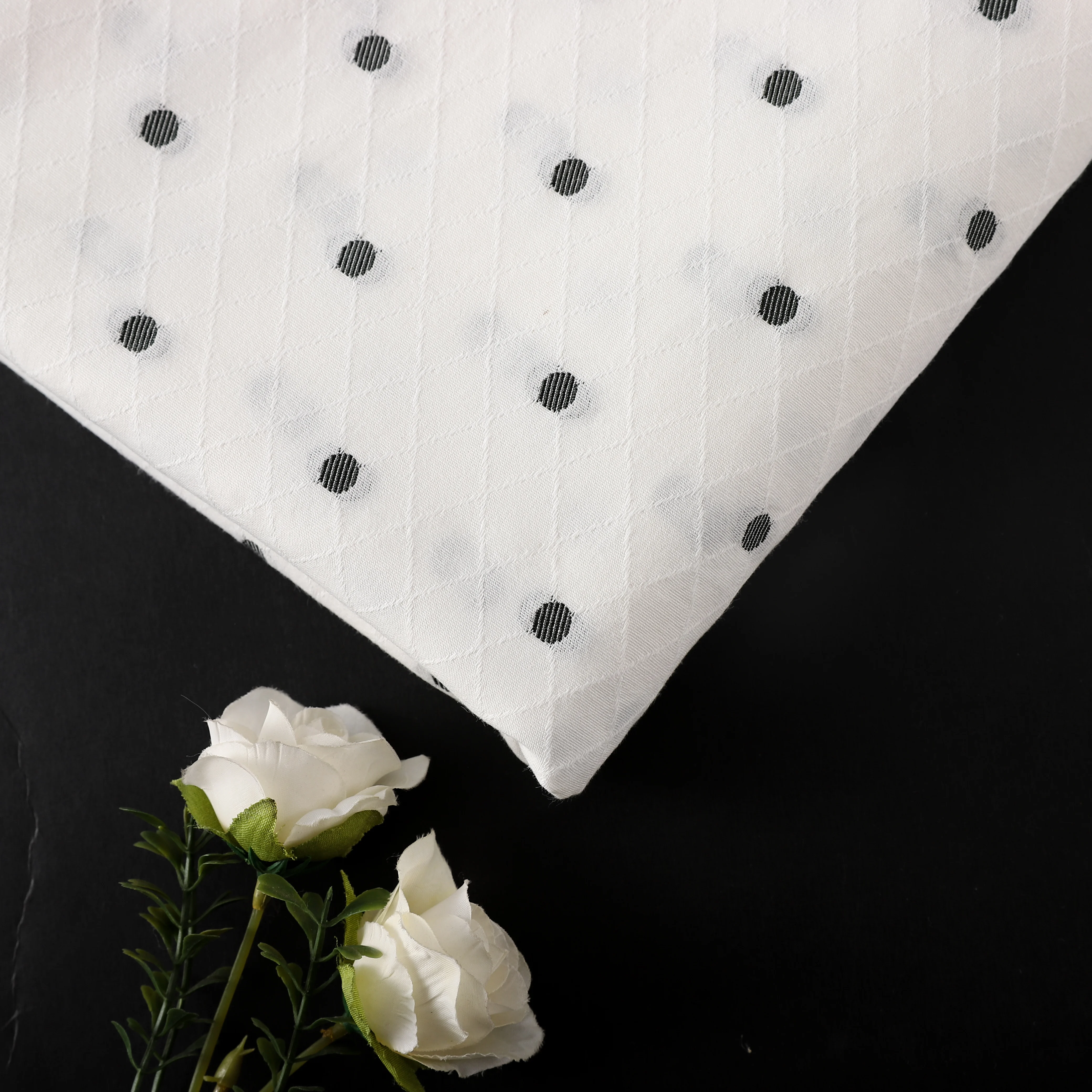 SISITEX   dot pattern cut fabric cotton rayon yarn-dyed jacquard weave fabric for Jacquard shirting fabric SS20051