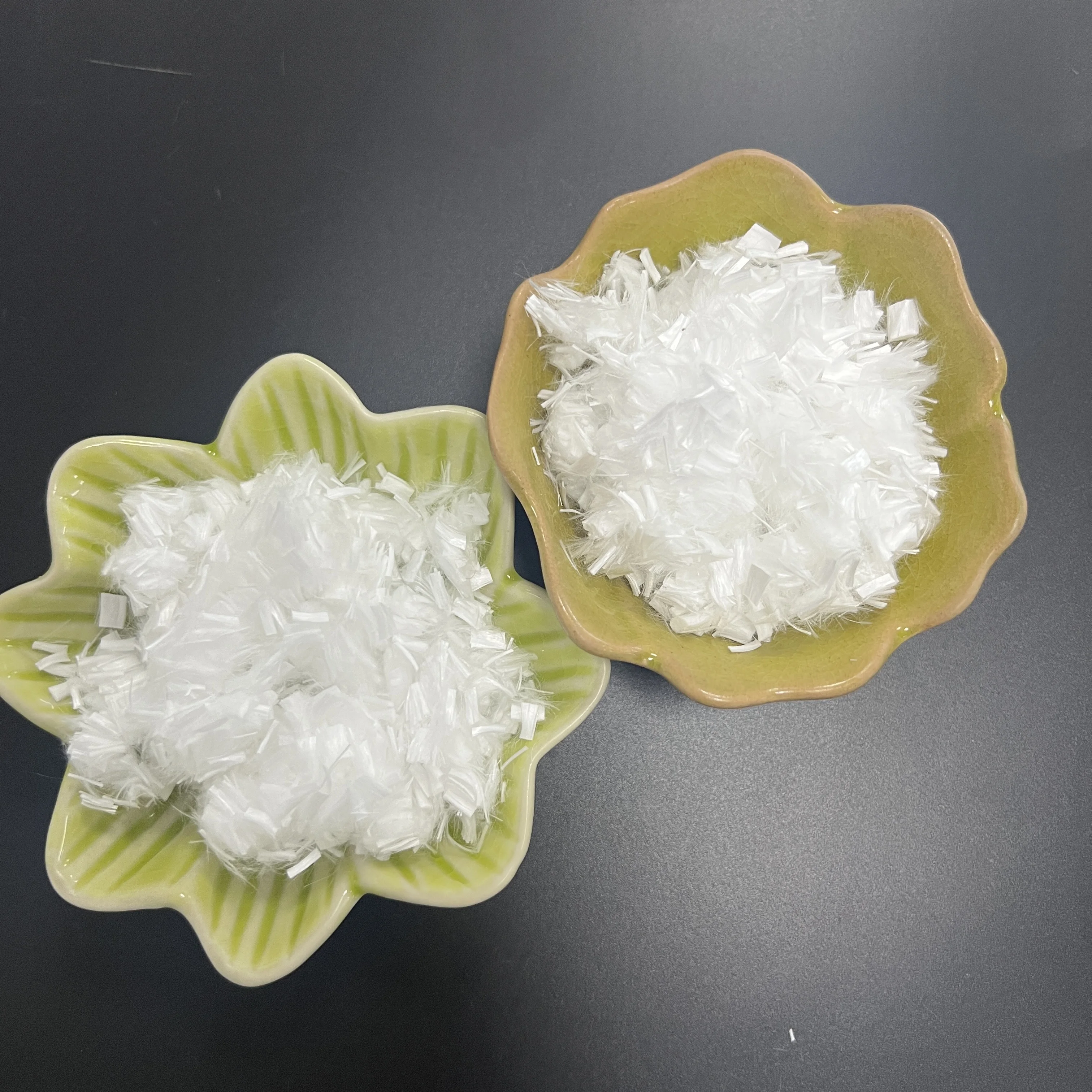 2Dx38mm Pla Polylactic Acid Fiber Corn Fiber for Nonwoven and Fabric