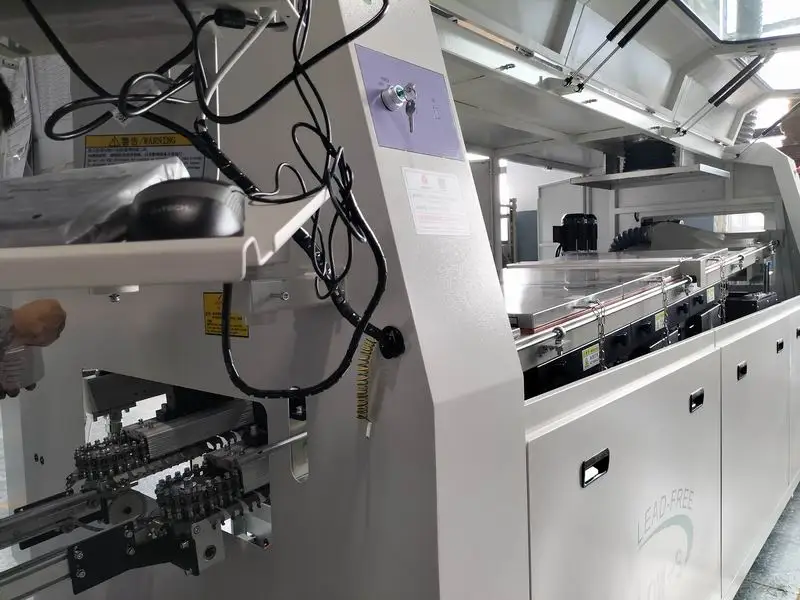 High Quality Lead Free Heat Large SMD Wave EMS Automatic Solder Wave Soldering Machine PCB
