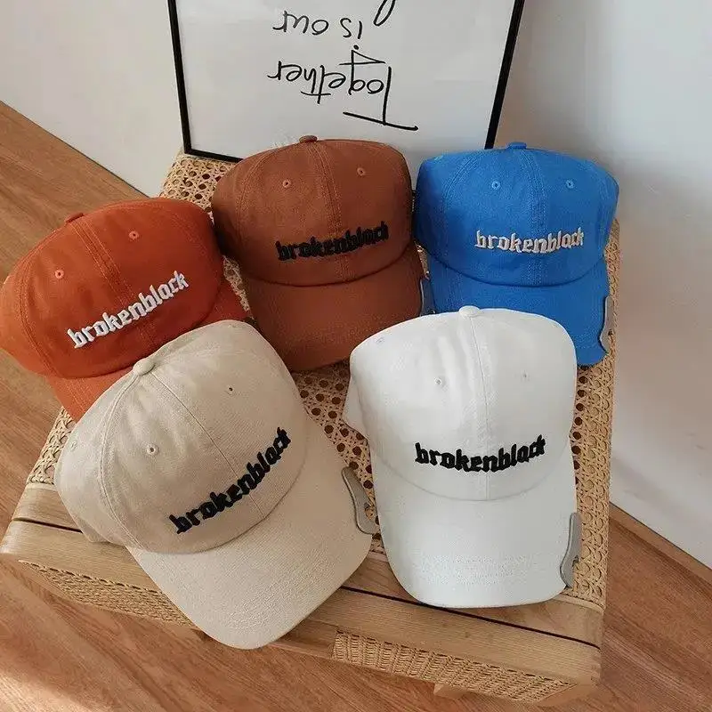 Wholesale Promotional Custom 3D Embroidery Stylish Bottle Opener Male Sports Baseball Cap and Hat with Embossed Metal Fastening