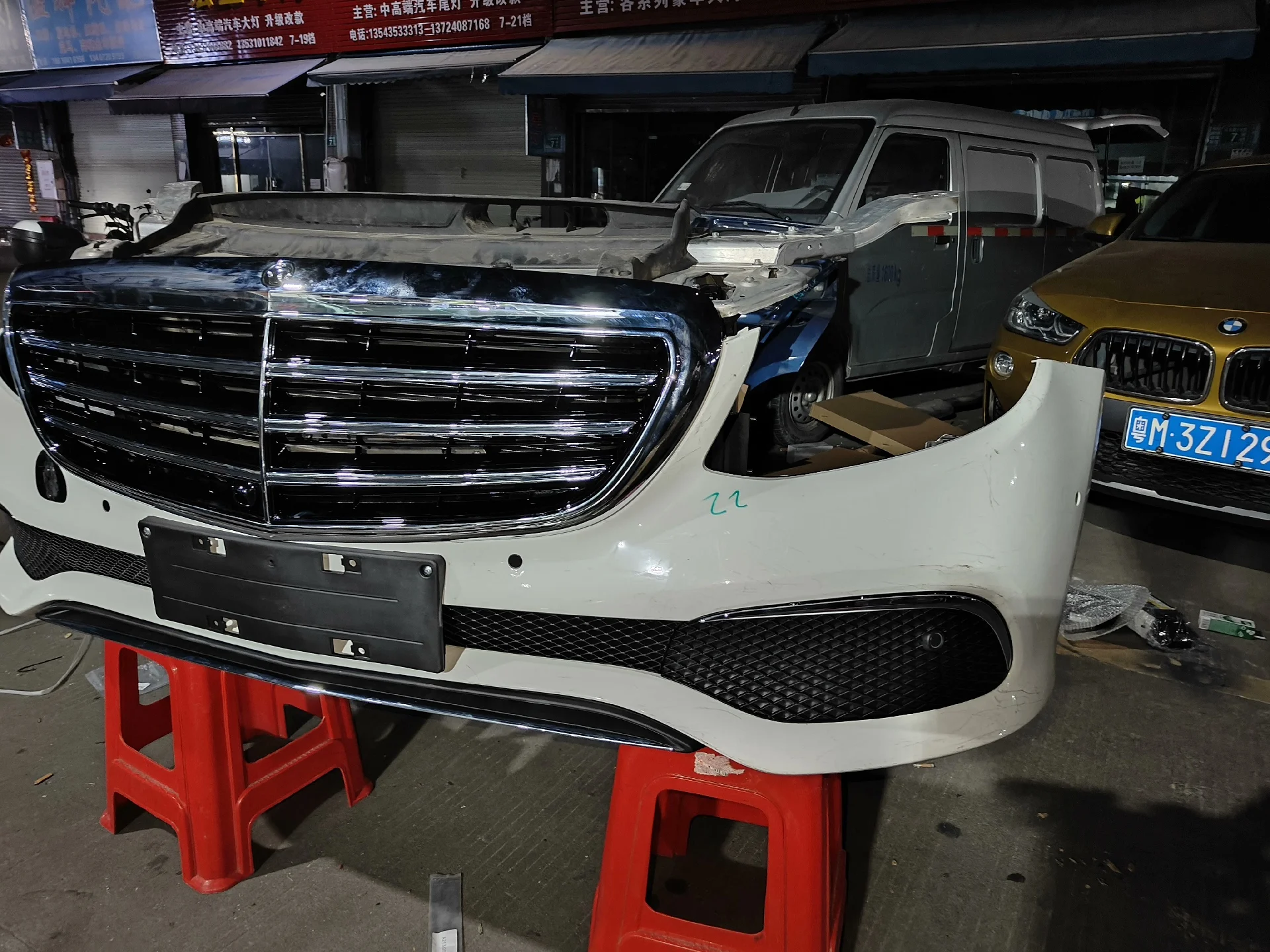 Для Mercedes Benz E-CLASS 213 оригинальный передний носовой узел бампер решетка фар противотуманная фара корпус резервуара для воды конденсаторный луч