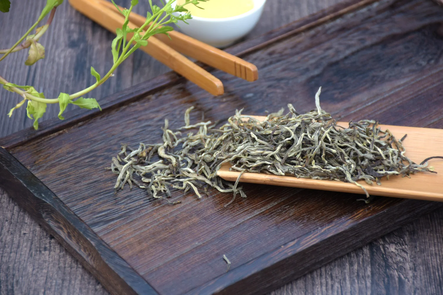 2021 New Tea Top Quality White Tea Gift Chinese Best Silver Needle Bai Hao Yin Zhen Loose White Tea Leaves