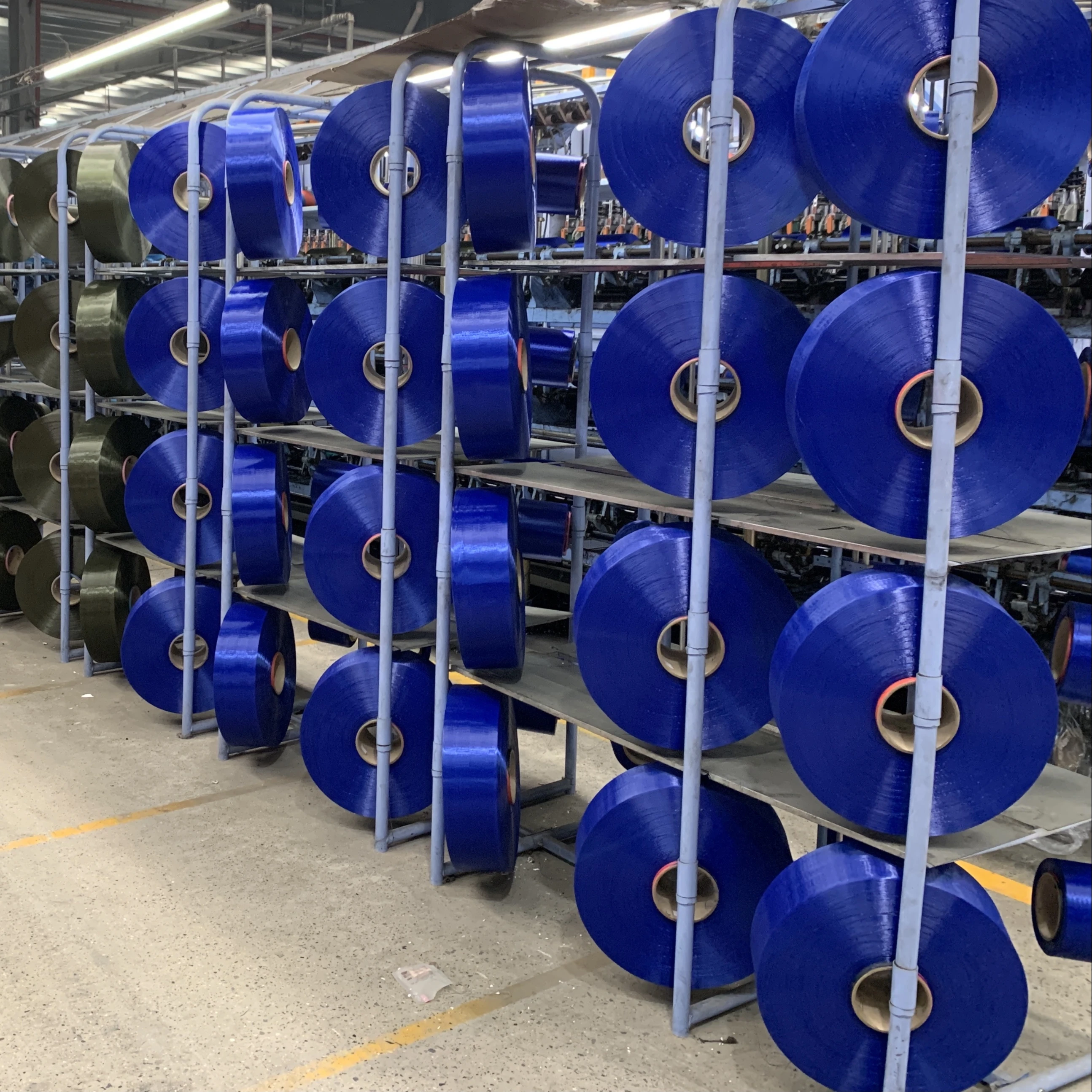 Hilado De Poliester SIM 250 dtex 48 Filamentos POY Filamento O Fibra Continua