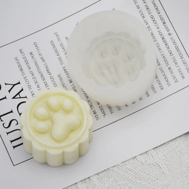 YW021 DIY three-dimensional mooncake animal series cake candle ornaments molds silicone candle cake mould silicone