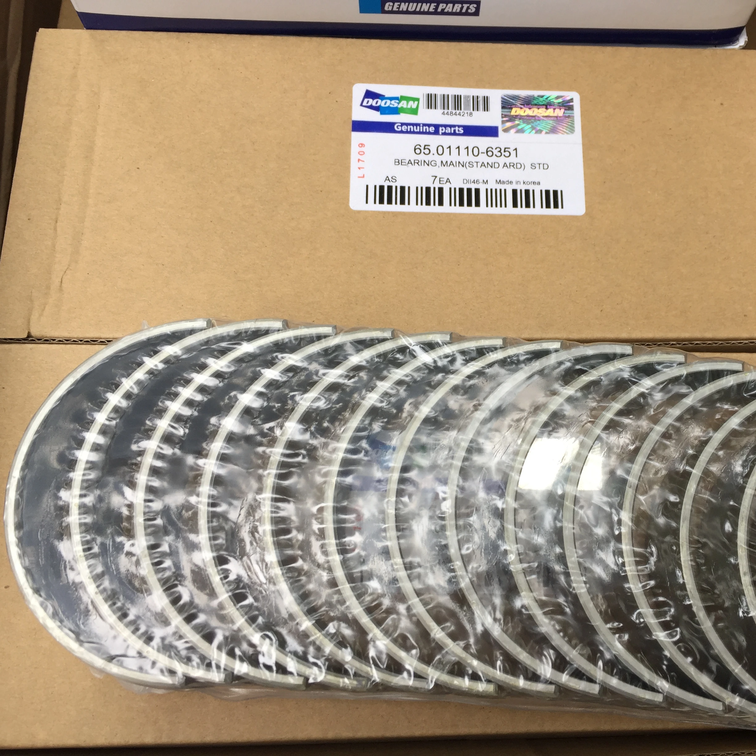 Engine Main Bearing Con Rod Bearing for DB58 DE12 D2366 D1146 Excavator Enignes 65.02410-6106 65.0110-6055A