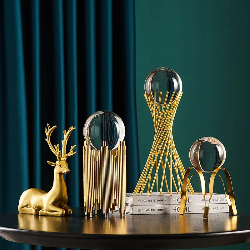 Hot Sale Nordic Style Light Luxury Crystal Ball Decoration Living Room Metal Crystal Creative Home Decoration
