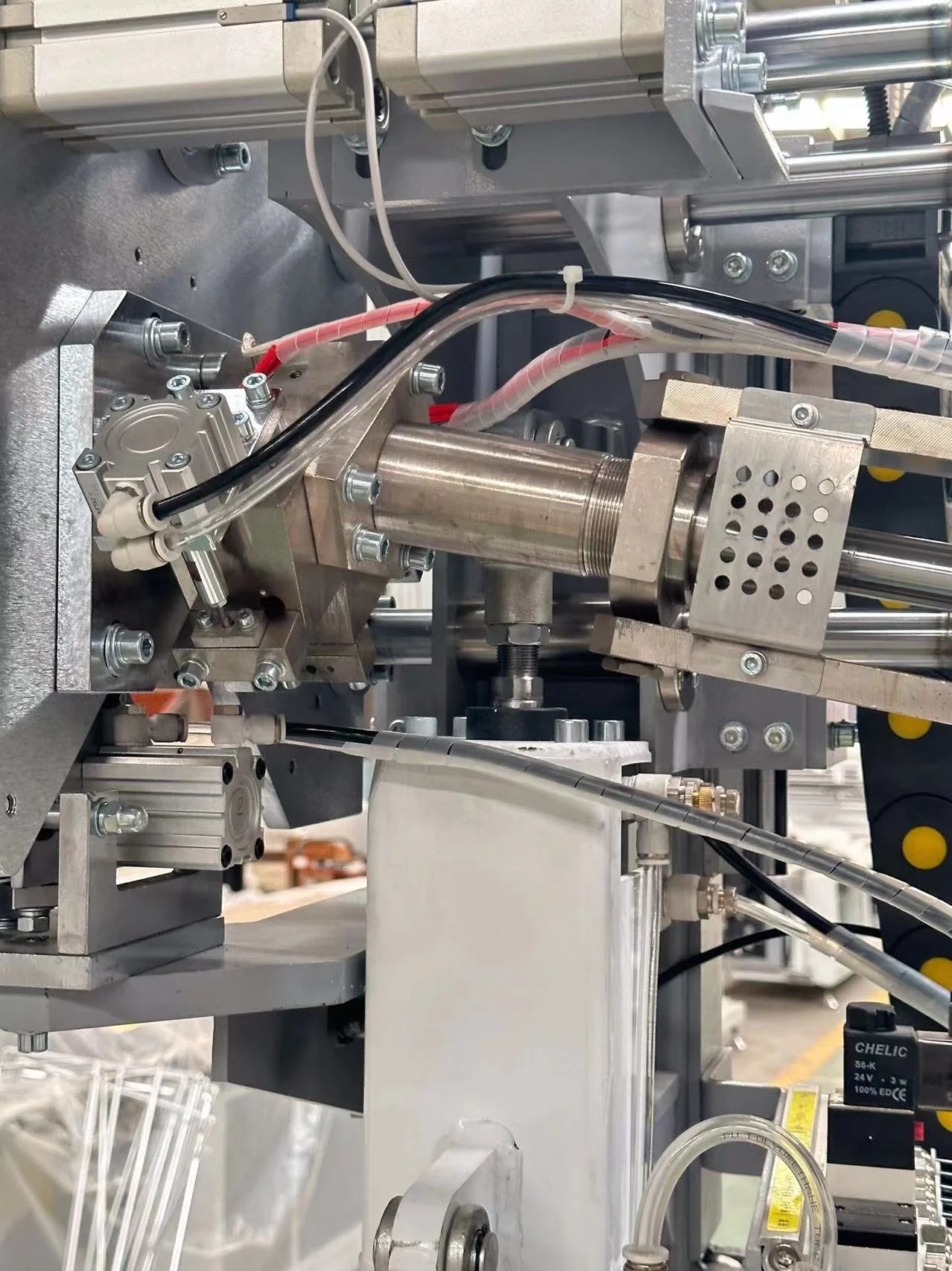 Automatic Spacer Desiccant Filling Machine With Using Molecular Sieve Double Glass Machine