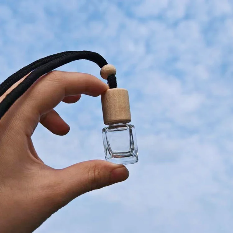 High end design 4.5ml car diffuser bottles empty perfume glass diffuser car air freshener