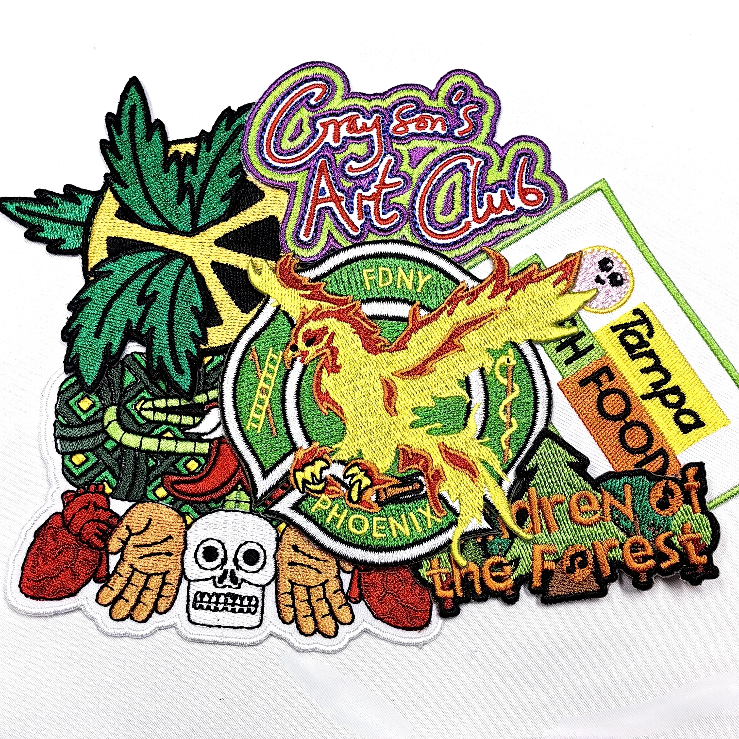 High Quality Manufacturer No Moq Embroidered Heat Cut Laser Cut Iron On Back 2D Pattern Design Chinese Factory Wholesale