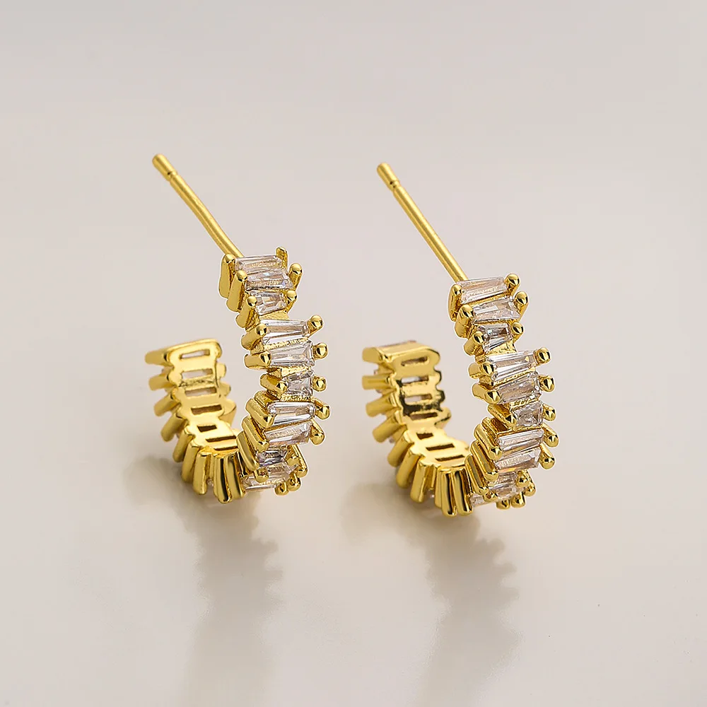 New Products Designer Ins Light Luxury Gold-Plated Zircon C-Shaped Hoop Earrings Shining Green Crystal Cz Zircon Earrings