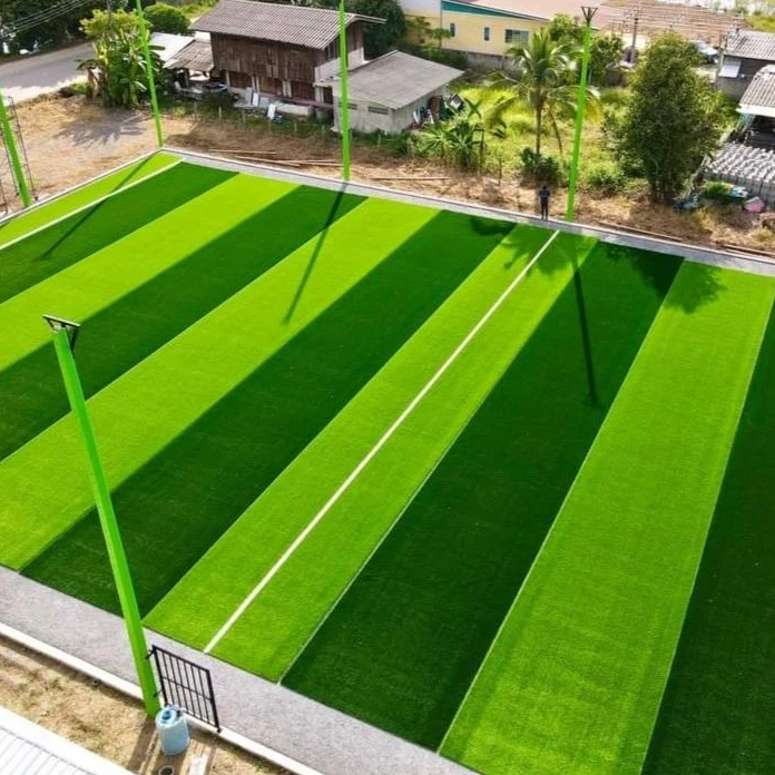 Hot-sell football artificial grass non-infill futsal grass outside cage football field artificial turf