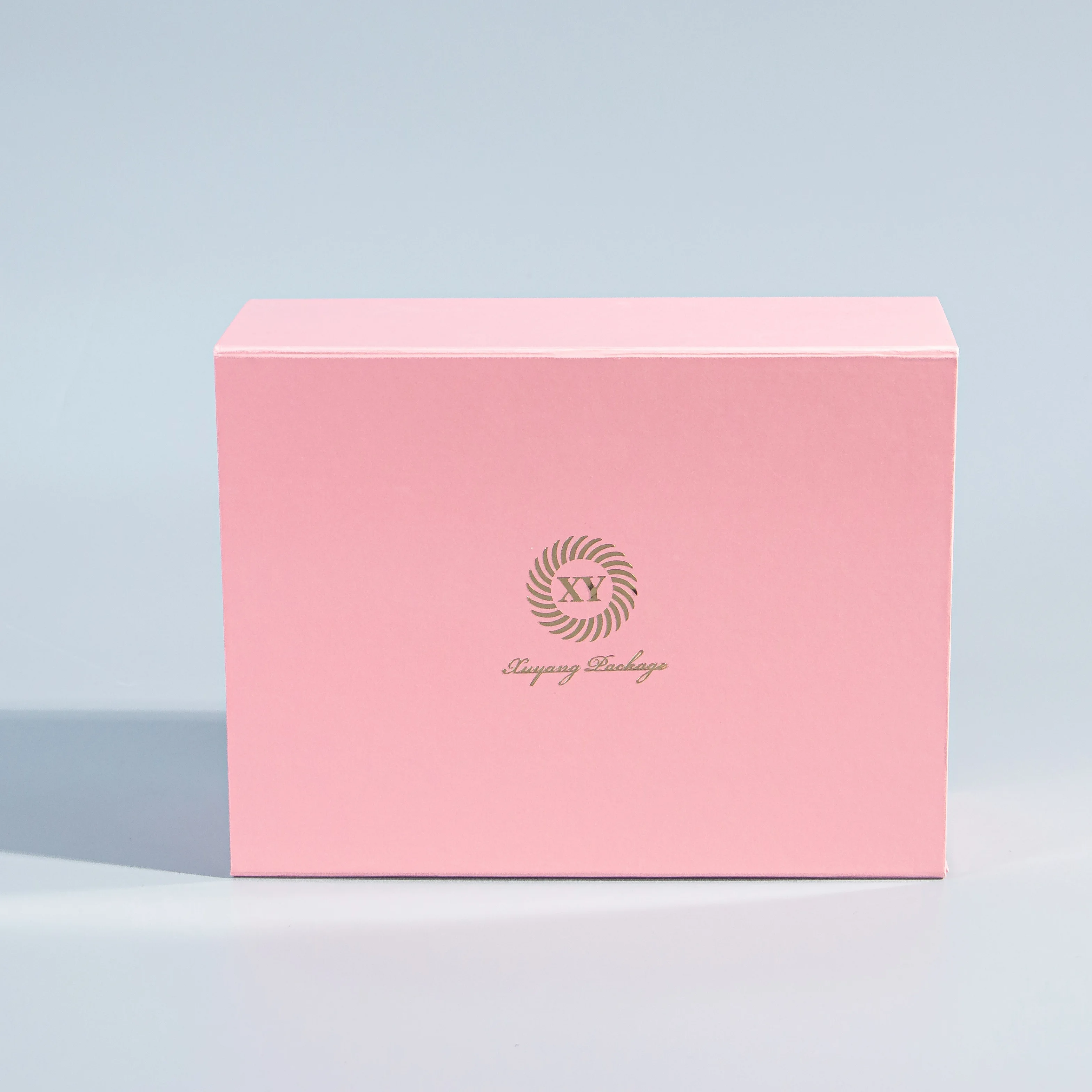 Flap Lid Packaging folding Cardboard Bespoke Custom Magnetic Closure Gift Box Customized Makeup Ribbon EVA