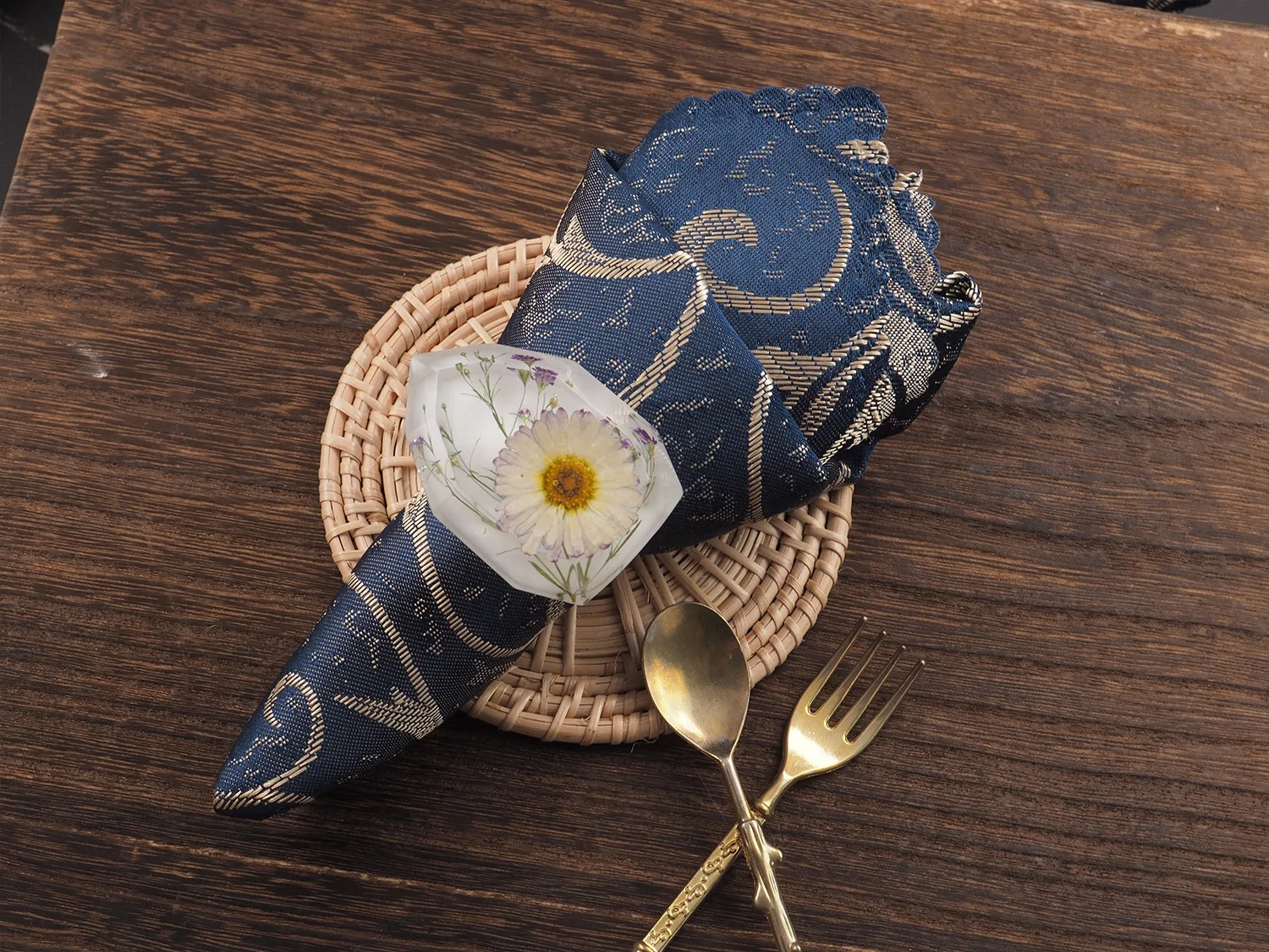 Crystal Gemstone Wine Bottle Stopper Resin Mold Silicone Napkin Buckle Holder Mold