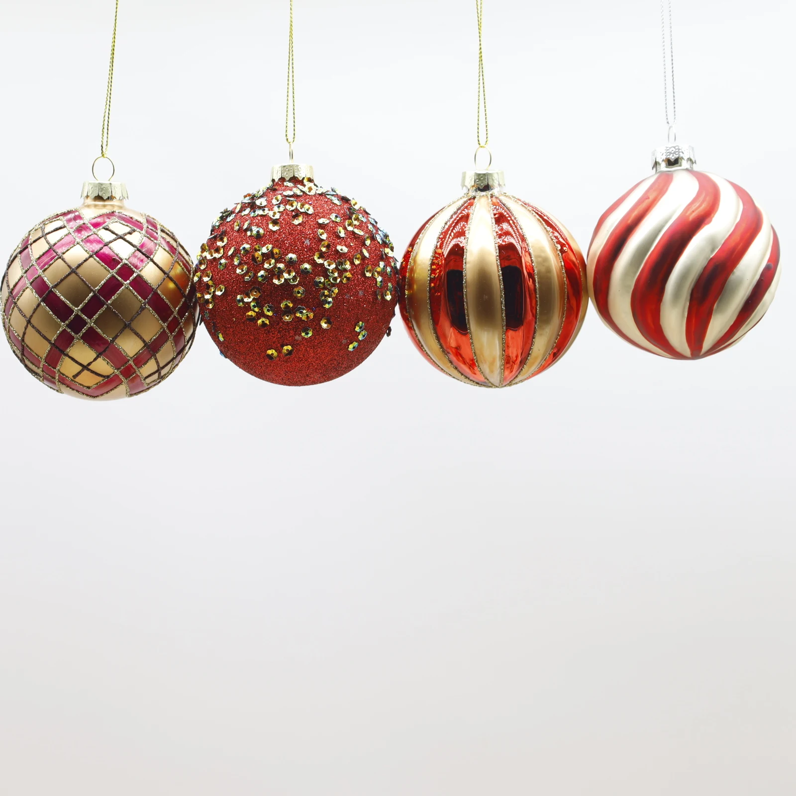 New design Home Decoration 8*8*8 cm Glass ball ornaments Crsfts for Christmas Festival Gift