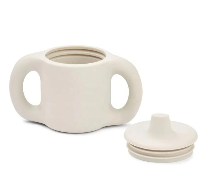 Newest 2023 Custom sippy cup for babies, 100% Food Grade Silicone Sippy Cup With Handles