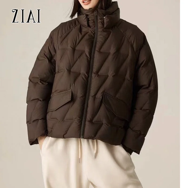 Medium-thin laminated stand-up collar white duck down short down jacket for women with raglan sleeves