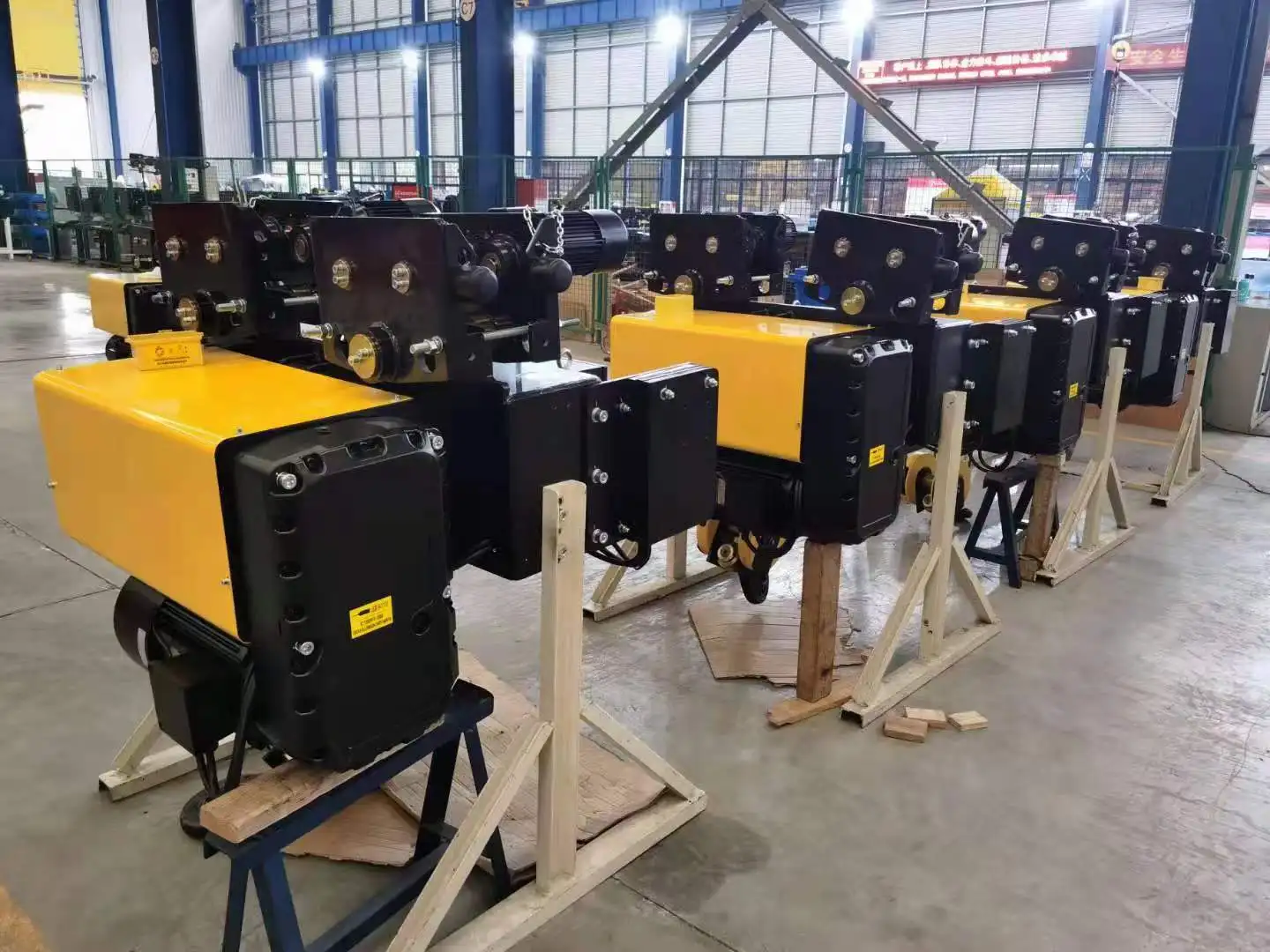 1T 5T 10T 16T 20T Wire Rope Hoist Wireless Radio Remote Control Variable Speed Electric Hoist Winch Machine