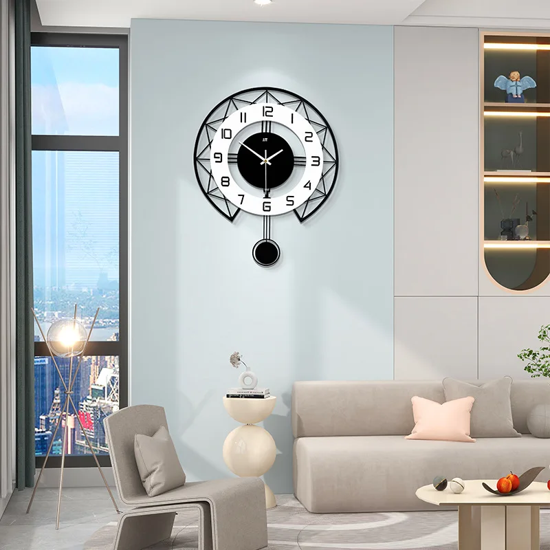 Fashionable and luxurious wall clock living room creative home decoration clock Nordic minimalist wall clock