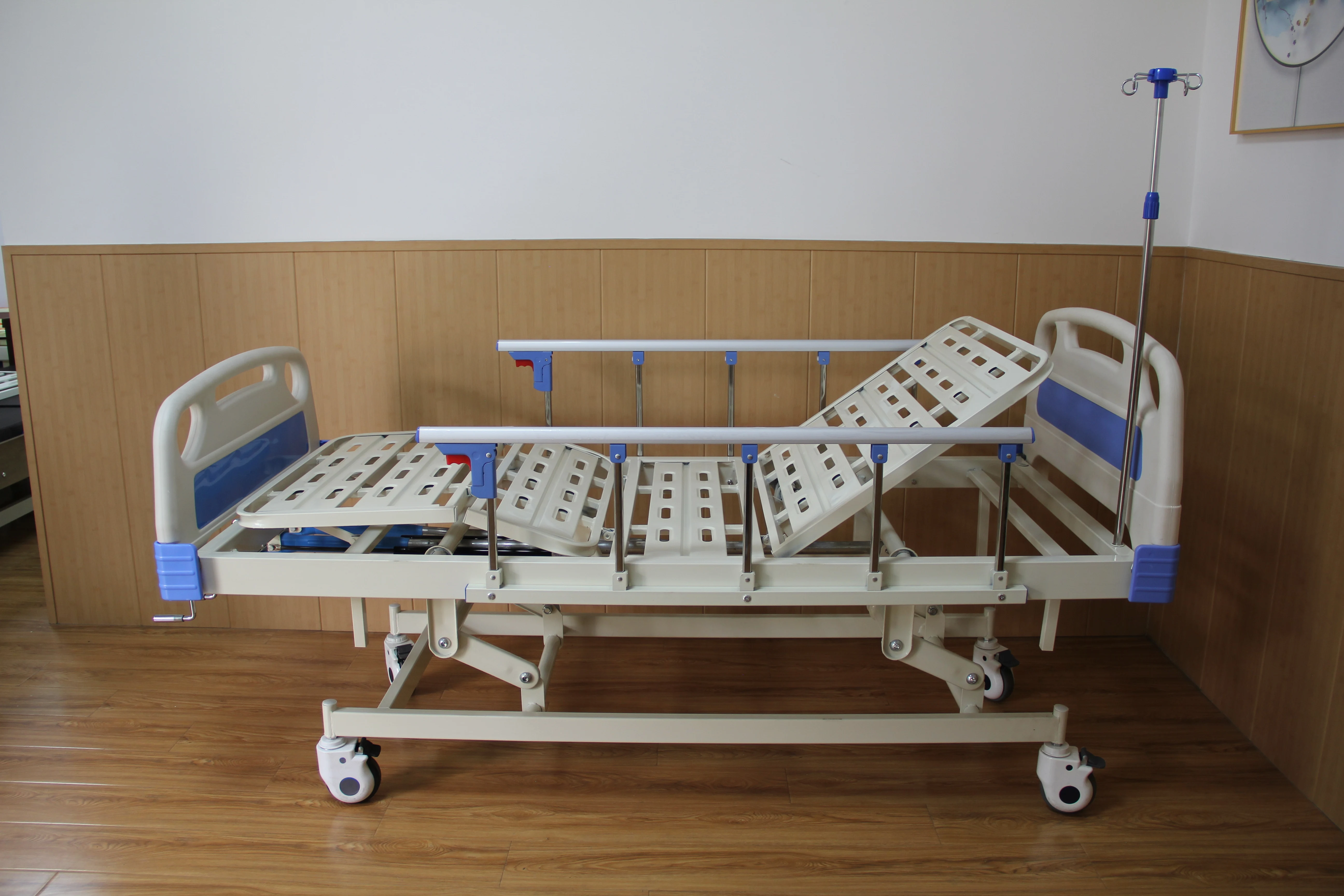 Hot sale manufacturer ABS head Aluminum Alloy hospital bed nursing medical equipment bed With Mattress for patient