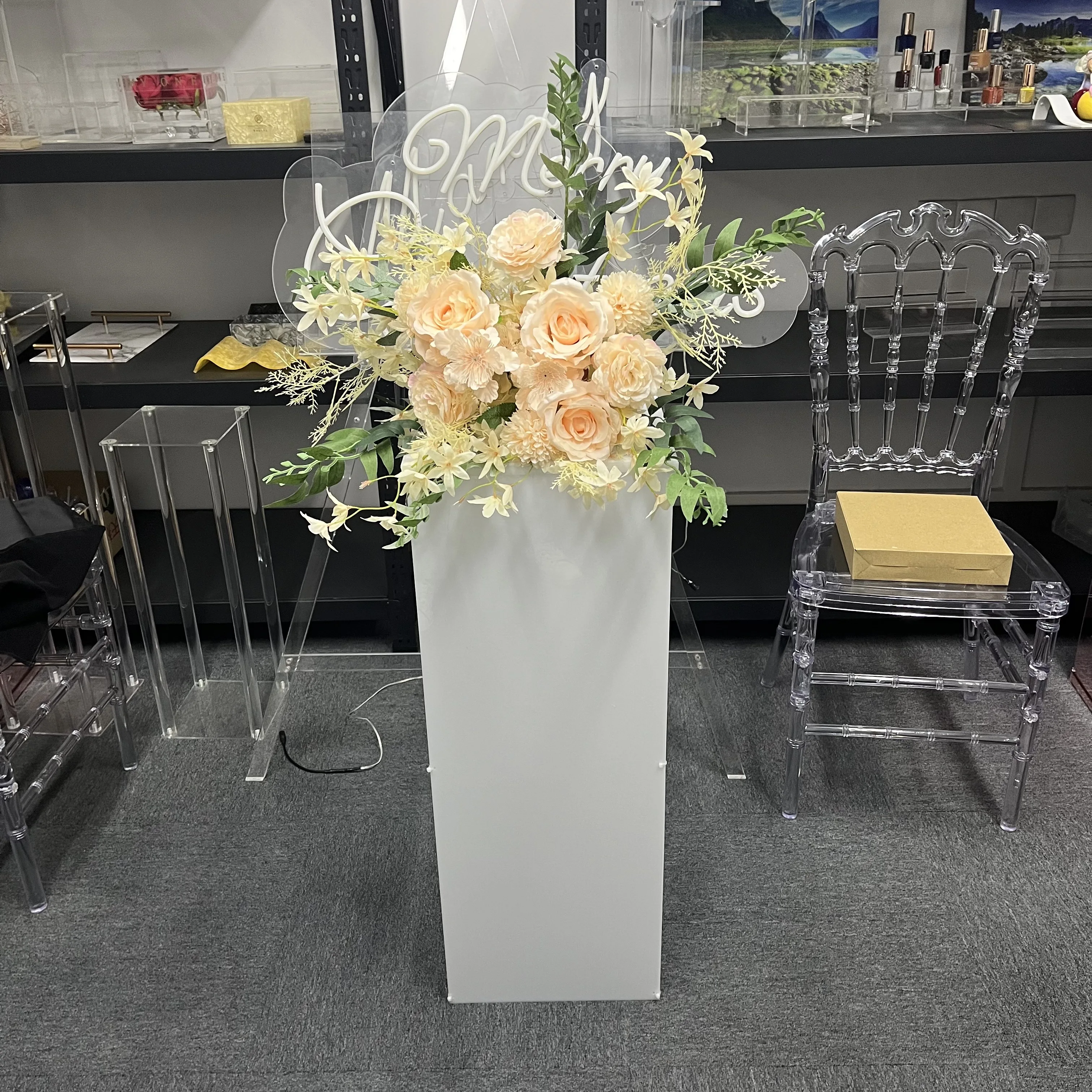 Factory wholesale Acrylic Cylinder Pedestals Stand White Acrylic Party Square Plinths for Party Stage Display