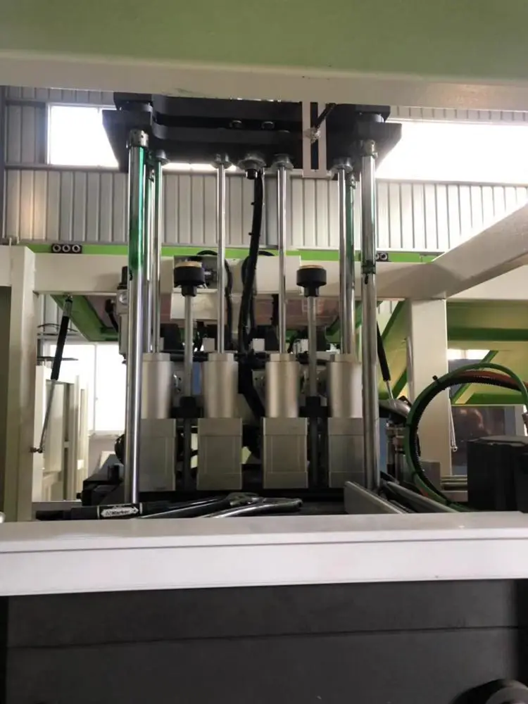OGB-4SS Fast Speed Plastic Pet Bottle Making Machine For Lactic Acid Bacteria Drinks Bottles