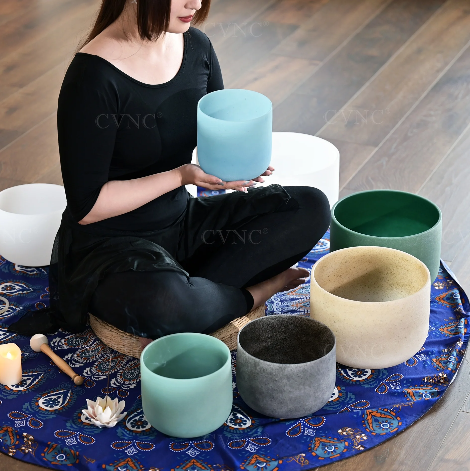 Успешная чаша с драгоценным камнем, 432 Гц