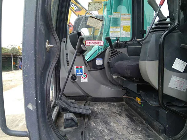 used Japanese 13.5T kobelco SK135 micro excavator kobelco used excavator 13.5ton kobelco sk135 Mini digger for sale