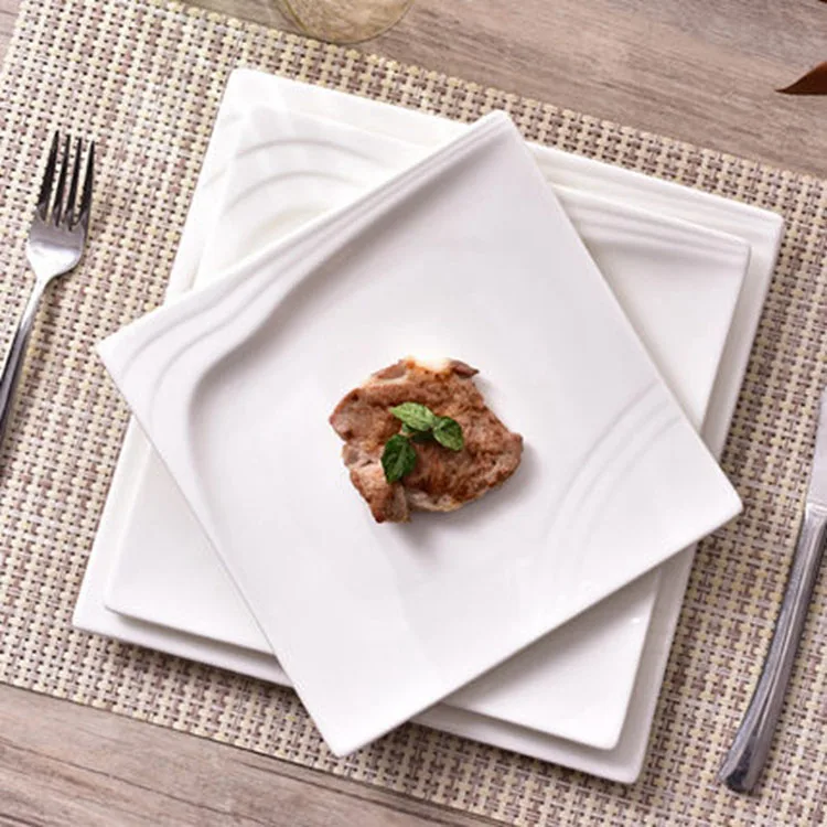 Good Quality Embossed Ceramic Porcelain Dinner Charger Plate In Stock