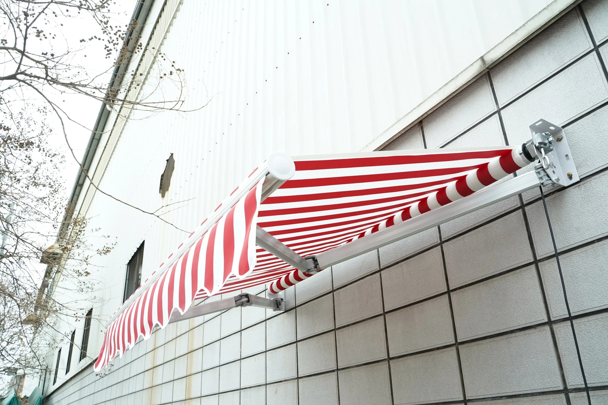 Hot Sale 2024 small window awning outdoor canopies electric aluminum retractable sun shade for patio outdoor awnings near me