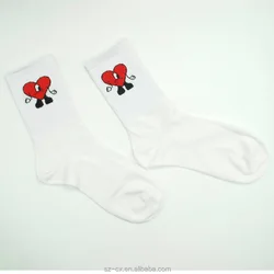 2022 fashion spring compression unisex adults men embroidery cotton bad bunny heart sock hosiery stockings men bad bunny sock