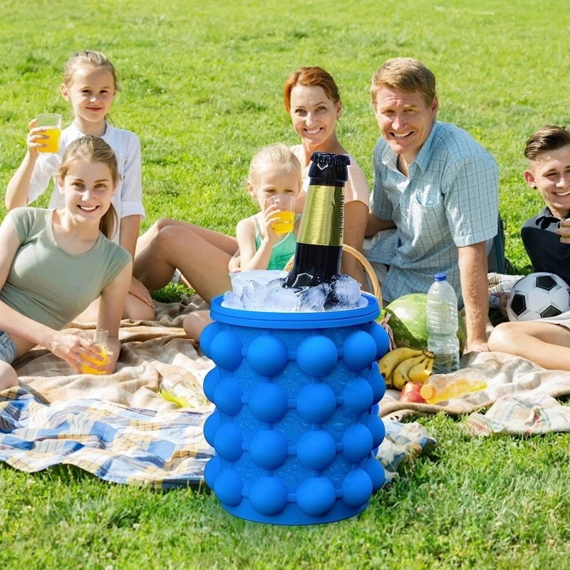 Best Seller Ice Cube Mold Trays Large Silicone Ice Bucket (2 in 1) Ice Cube Maker Round Portable (Dark Blue)