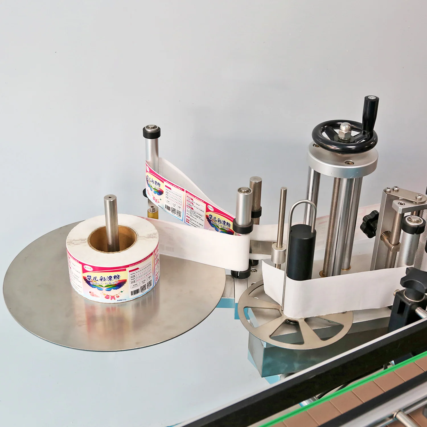 Горячая Распродажа, Автоматическая круглая бутылка для шампуня, мыла, маски для волос, соуса, банка, банка, этикетировочная машина