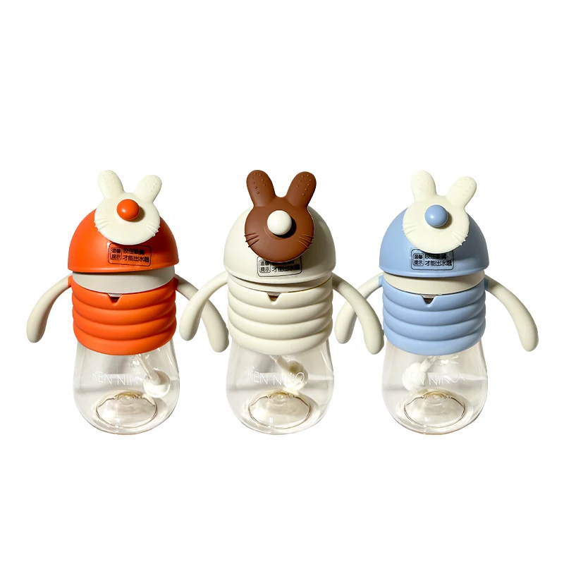 Hot Selling 300ml Baby Feeding Training Cup with Handle and Drinking Straw for Kids and Baby Water Bottle
