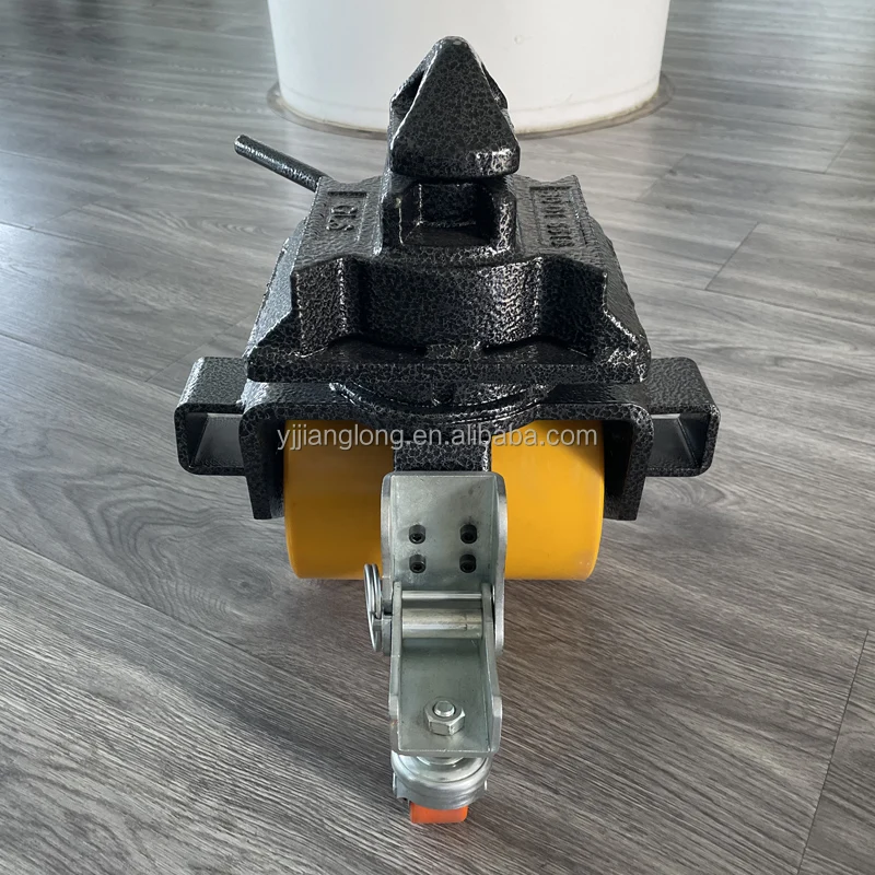 P container caster2.jpg