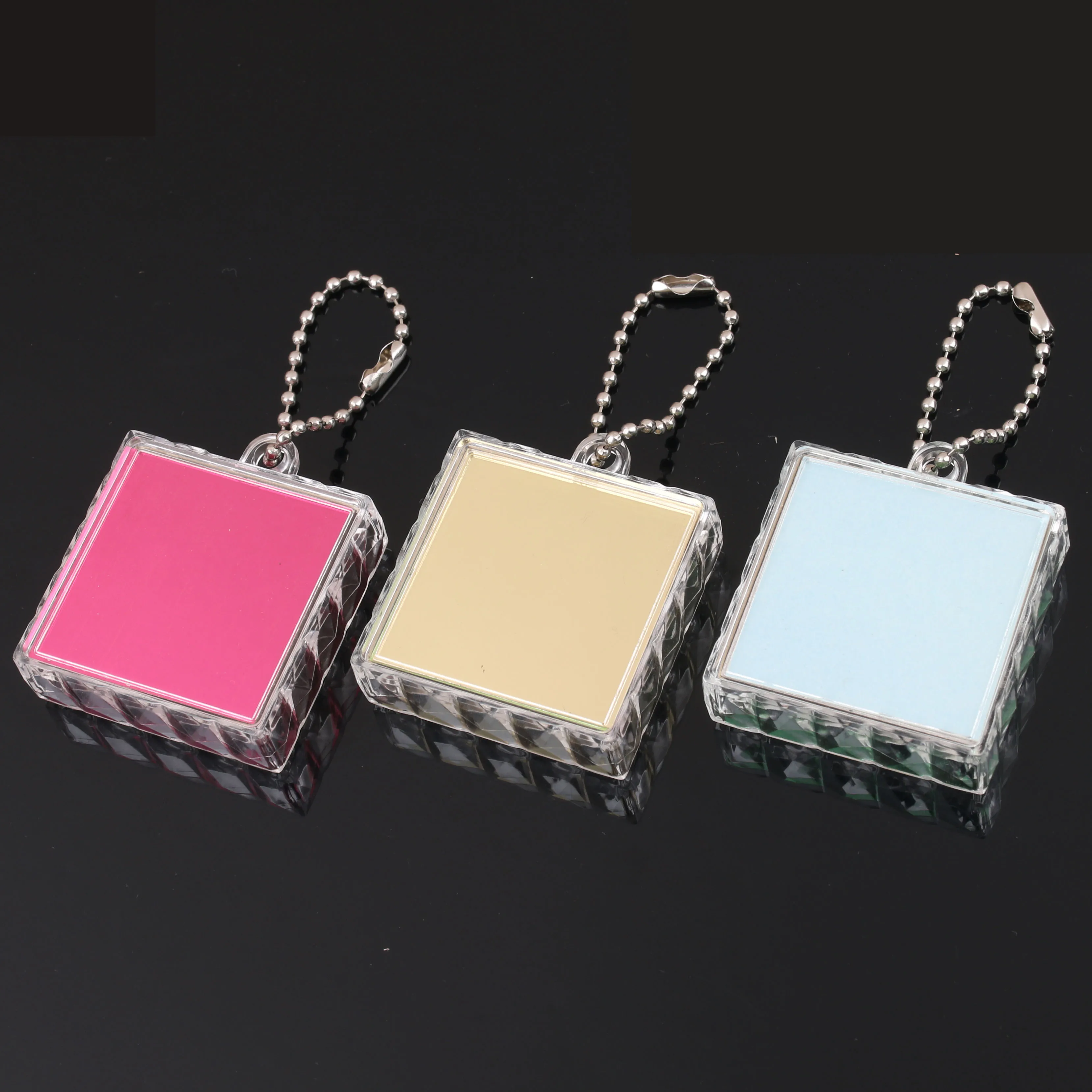 Wholesale Custom Transparent Acrylic cute Cartoon Character 3d Keychains with Key Ring for Promotional Gift