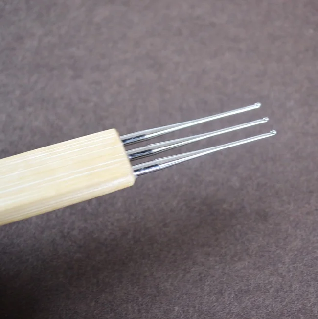 Wholesale Hair Weaving Braid Double Three Point Carbonize Bamboo Handle Crochet Hook