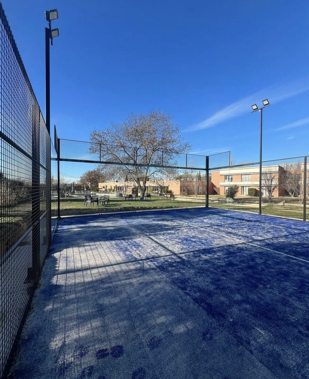 14 Years Wpt Approved Factory 2024 New Design Hot Sale Portable Panoramic Padel Tennis Court with roof cover padel price
