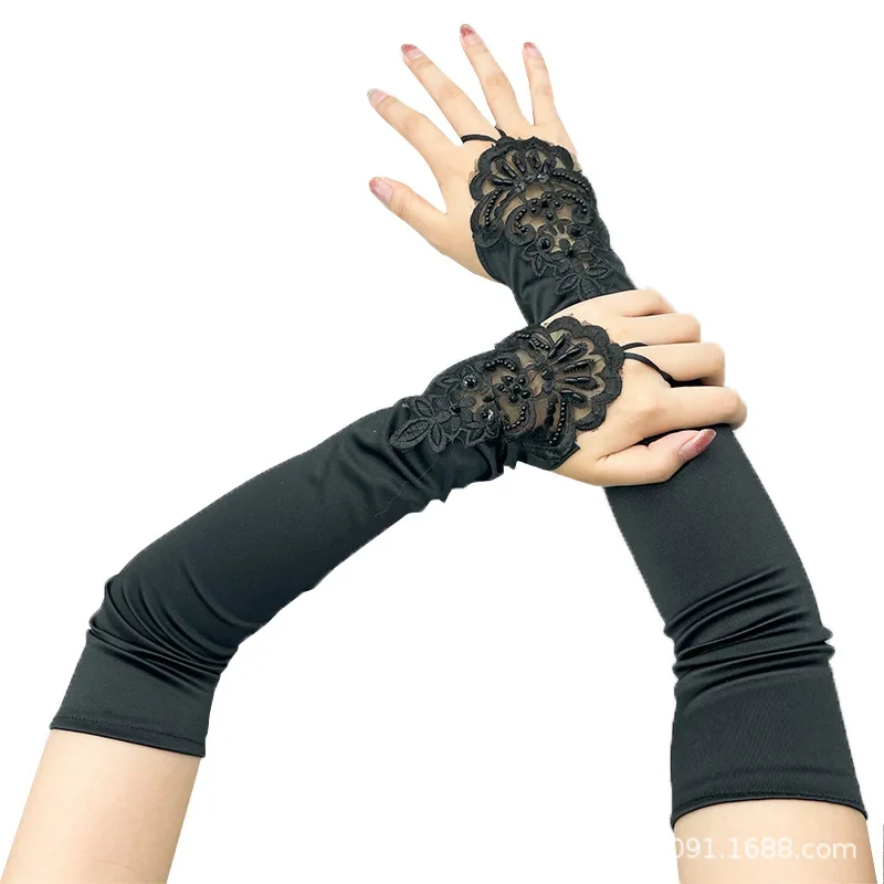 Gloves (4).jpg