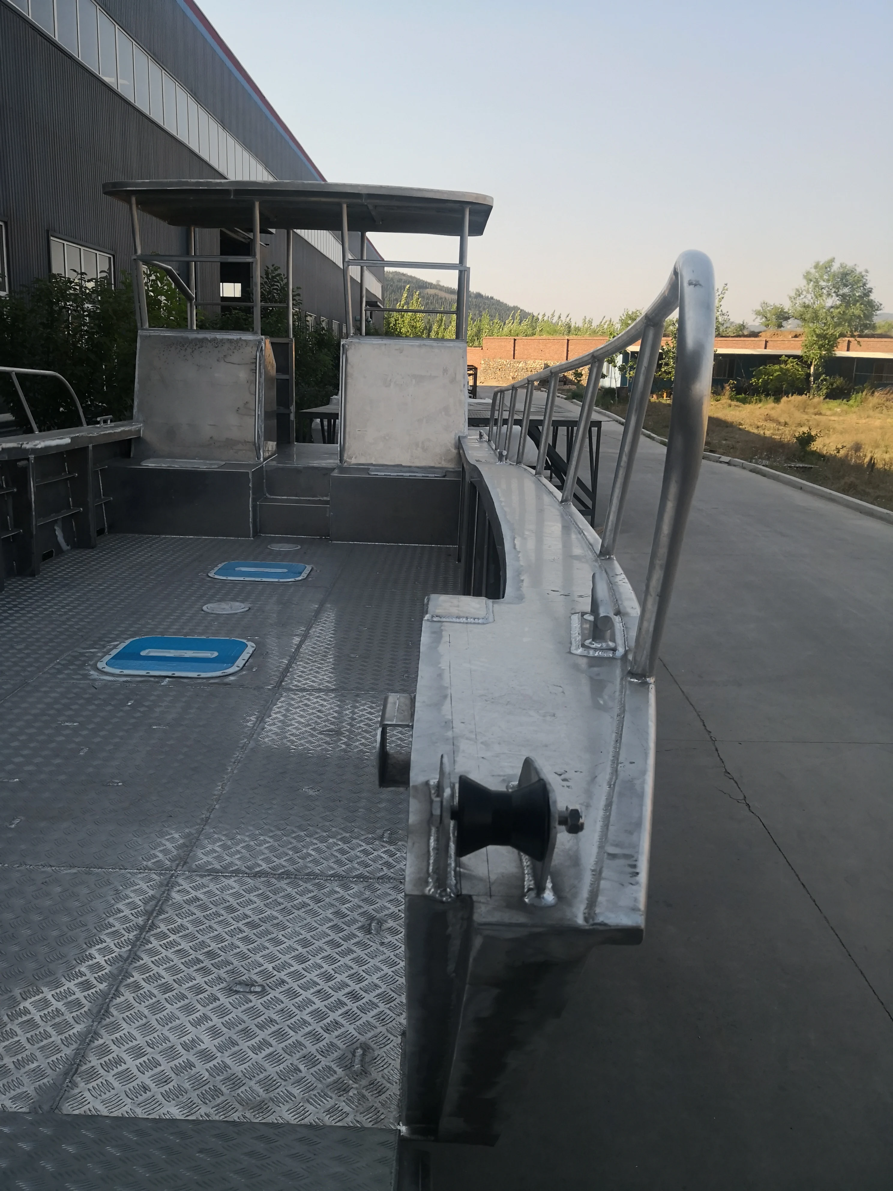 2023 New High Quality 21ft Aluminum Yacht  Motor Landing Craft Boat