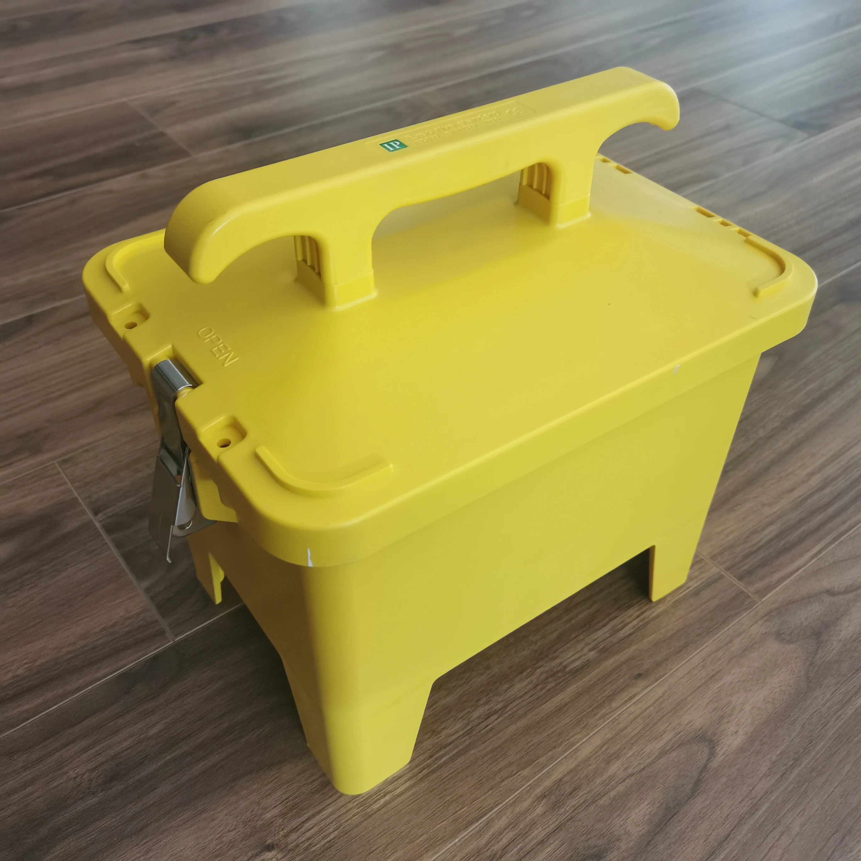 Electrical Portable Extension Socket Box Flexible 16A Distribution Socket Portable Power Box