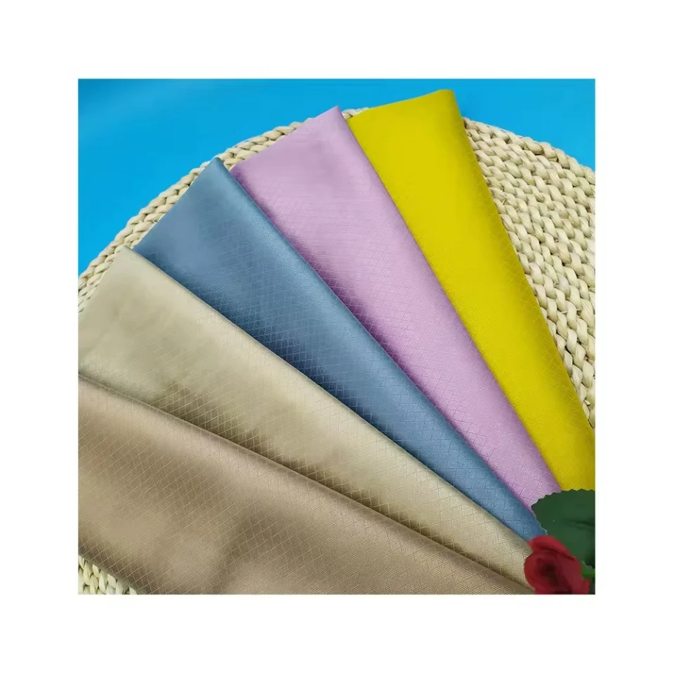 100% Polyester Jacquard Fabric Fine Texture Pendulous Silky Diamond-Striped Micro Elastic Tint Diamond-Stripped Silky