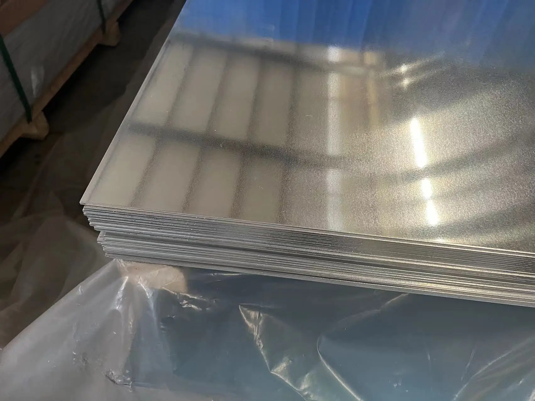 5025 Aluminium Sheets Al 1060 2mm 6063 5057 0.27mm Stucco Embossed 0.6mm Aluminum Sheet