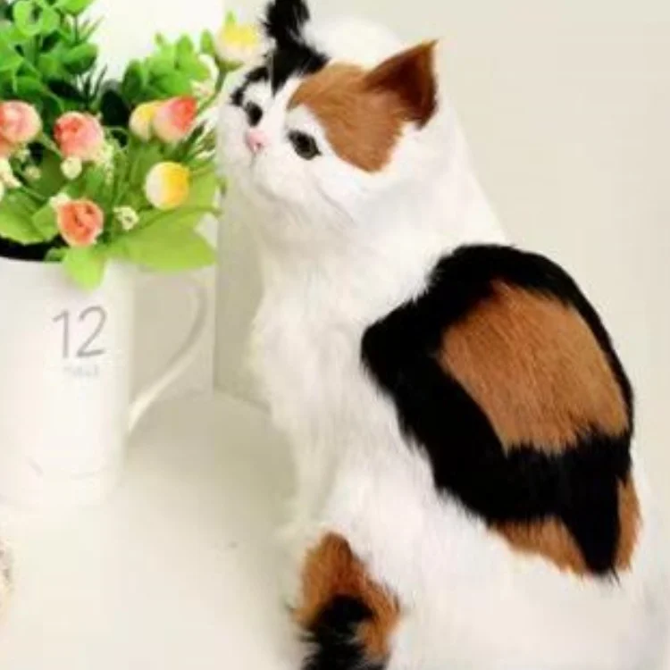 Simulated Cat Toy for Home Decor Animal Model Pet Squatting Birthday or Holiday Gift Party Decorations