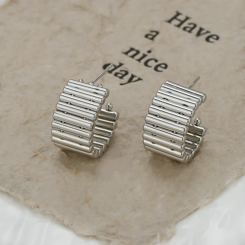 ED897542 S925 Silver Needle South Korea East Gate Outlier Design Irregular Smooth Earrings