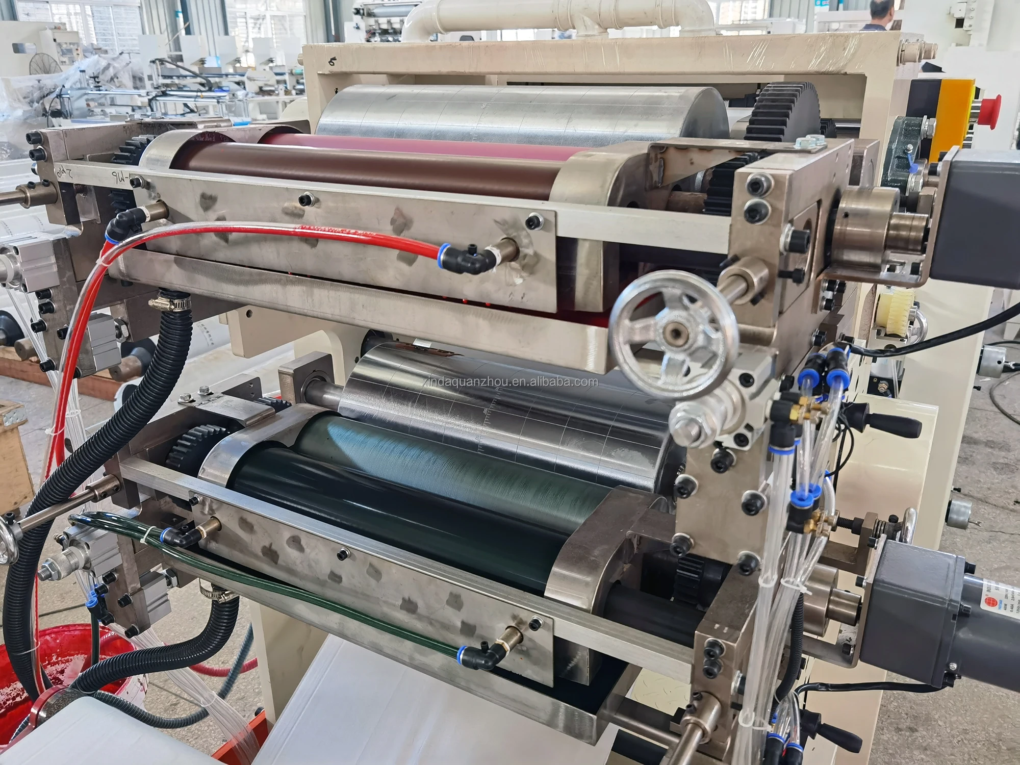 Plastic Medical Napkin Dental Bib Tissue Product Machine