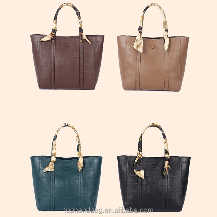 women handbag 1.jpg