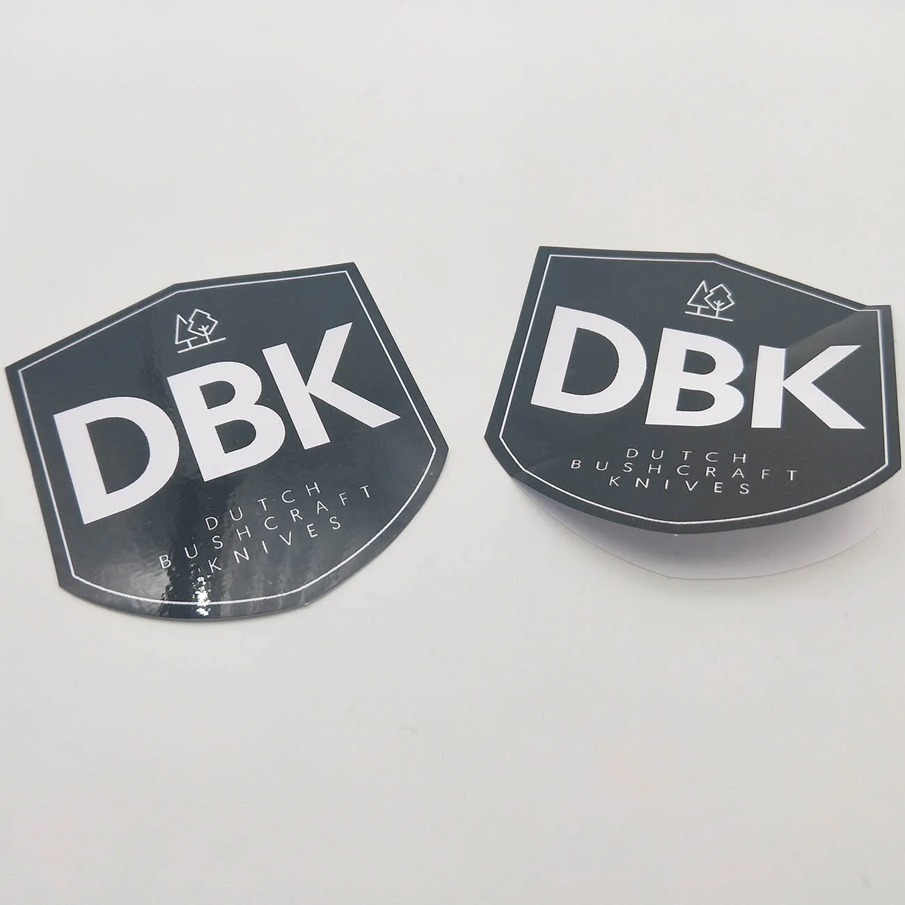 Custom personal logo sticker printing self-adhesive vinyl die cut Waterproof sticker with permanent glue