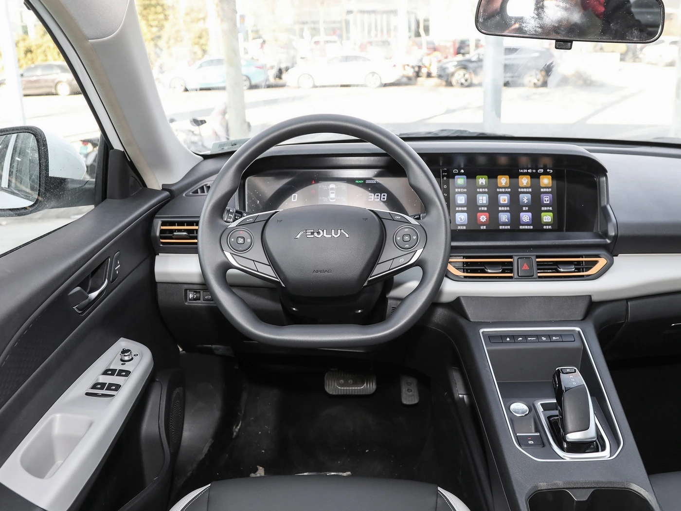 Оригинальный конкурентоспособная цена Китай Dongfeng супер Интеллектуальный электрический автомобиль E70 Снаряженная масса 1438 кг литий-железо фосфат