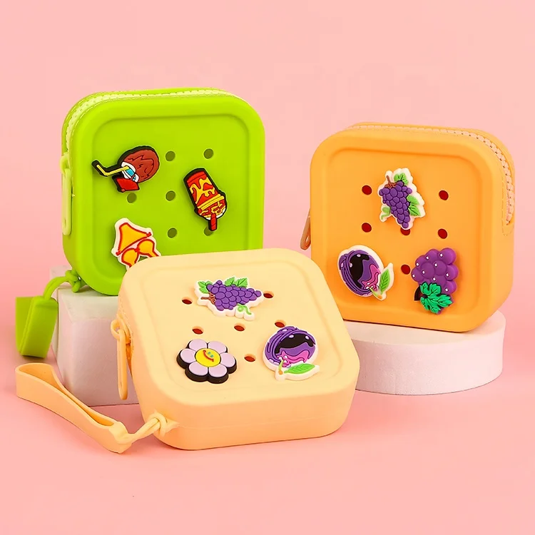 2024 New Design Factory Custom Wholesale Diy Charm  Portable Credit Card Wrist Strap Purse Mini Wallet Coin Pocket Candy bags